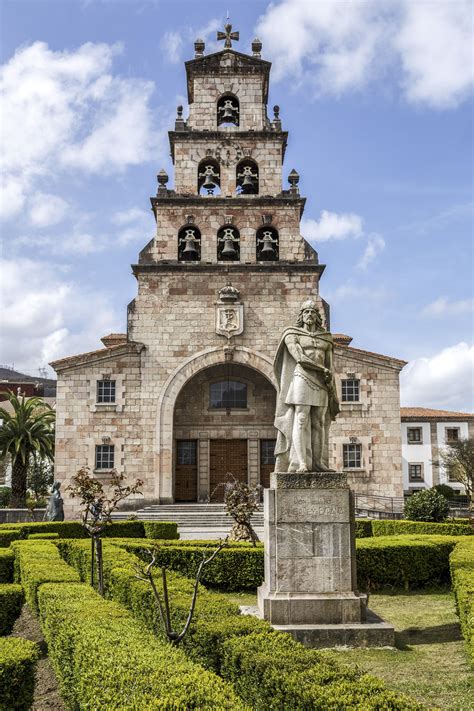 El Templo, C. San Pelayo, 14, Cangas de Onís, Asturias, teléfono。